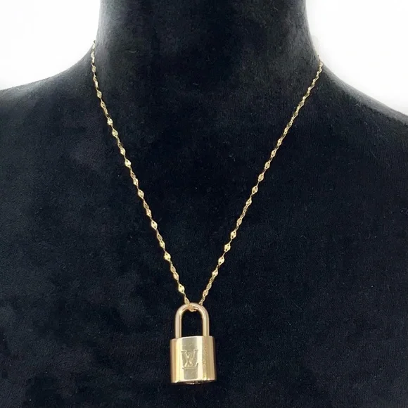 Authentic Louis Vuitton Lock #318 NO KEY & Aftermarket 20" Diamond-Cut Chain - Picture 13 of 17